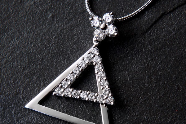 diamond triangle Diamond Jewelry